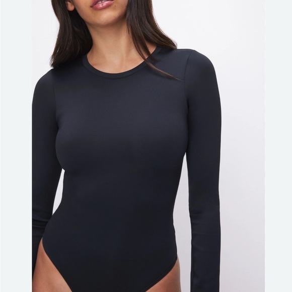 GOOD AMERICAN • SCUBA BLACK BODYSUIT - Picture 1 of 4